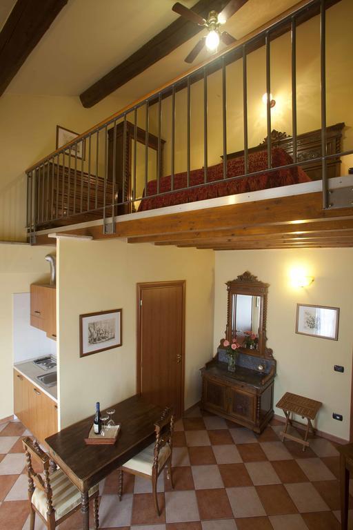 Agriturismo Il Bove Реджо Емилия Стая снимка